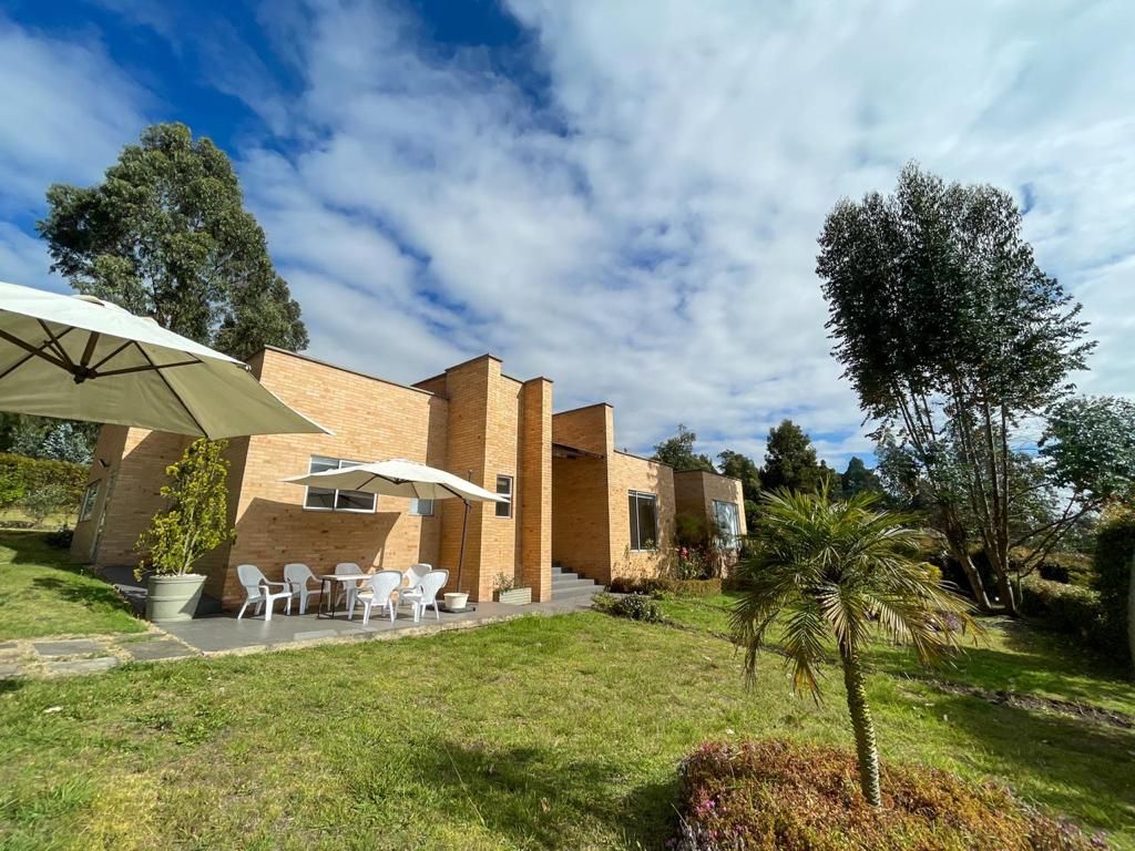Casa de 5 alcobas en arriendo en Verganzo, Tocancipá, 420 m² · foto 13 de 15