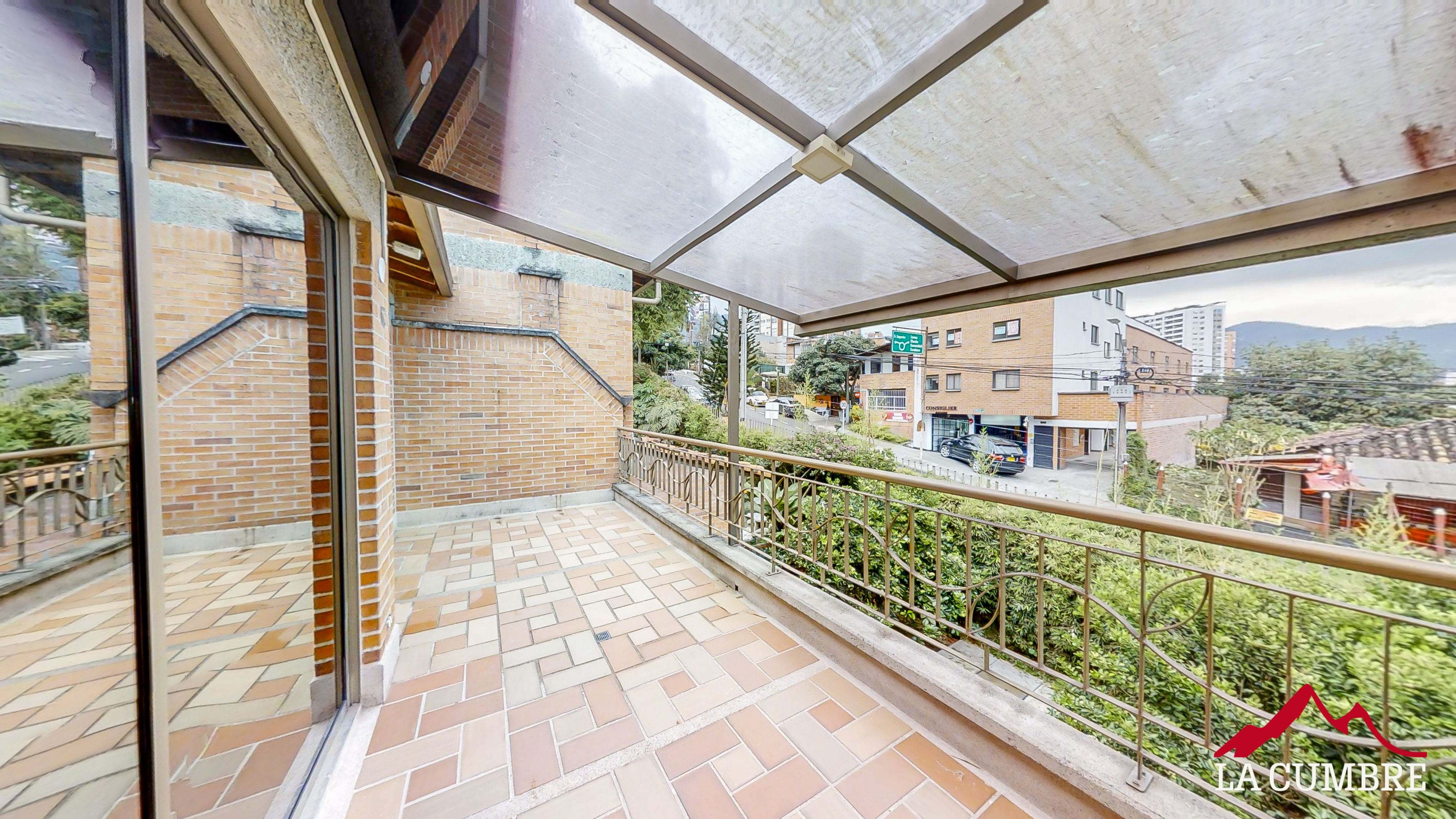 Casa de 3 alcobas en venta en El Diamante No. 2, Medellín, 200 m² · foto 13 de 13