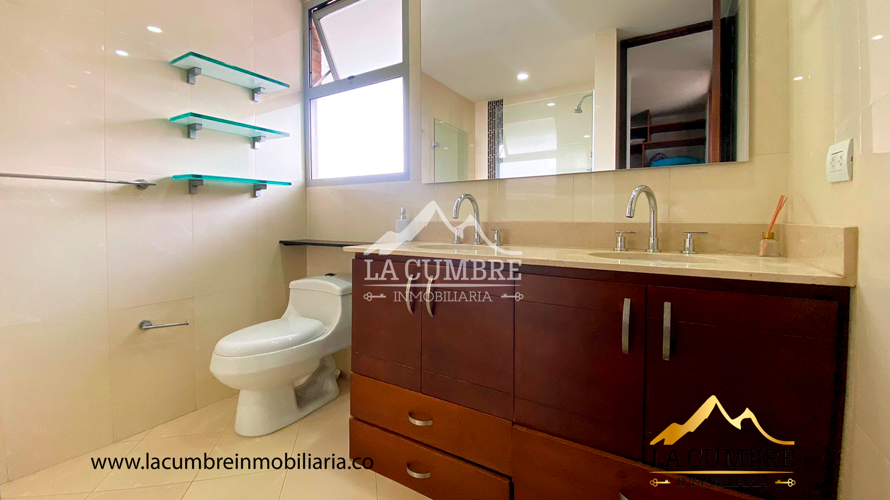 Apartamento en arriendo en Los Balsos, Medellín, 160 m² · foto 13 de 15