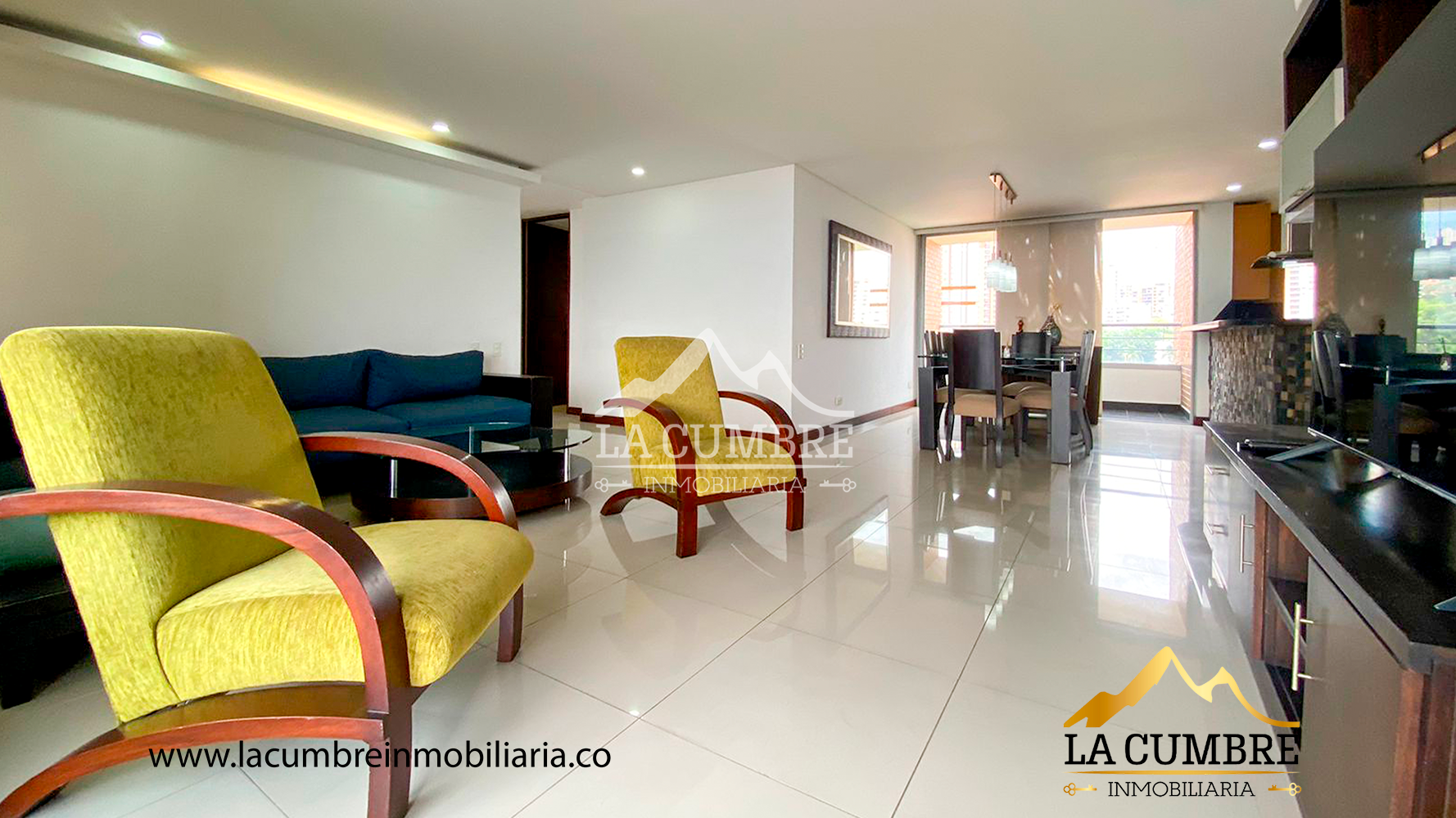 Apartamento en arriendo en Los Balsos, Medellín, 160 m² · foto 2 de 15