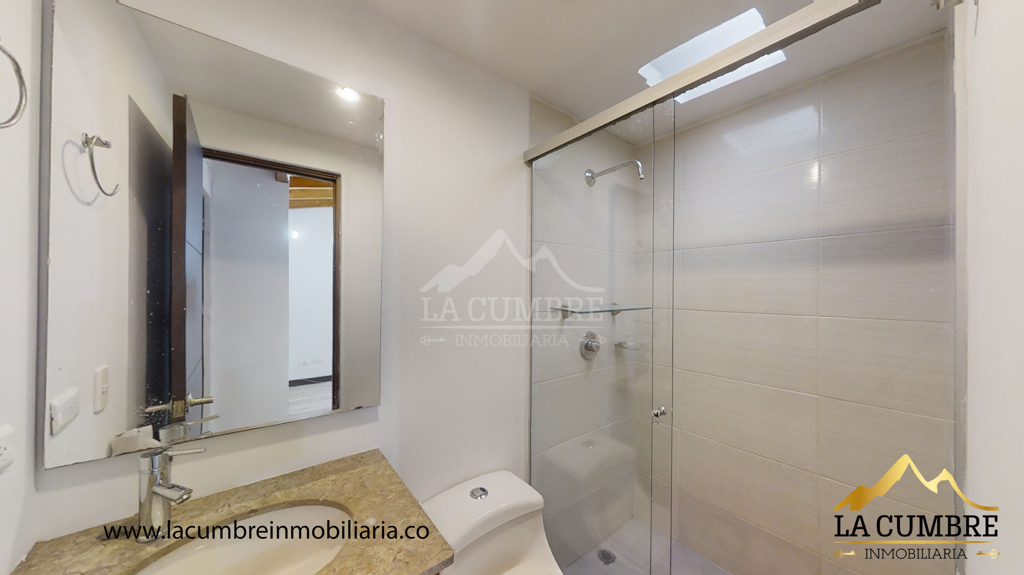 Casa de 3 alcobas en venta en Zuñiga, Envigado, 160 m² · foto 7 de 11