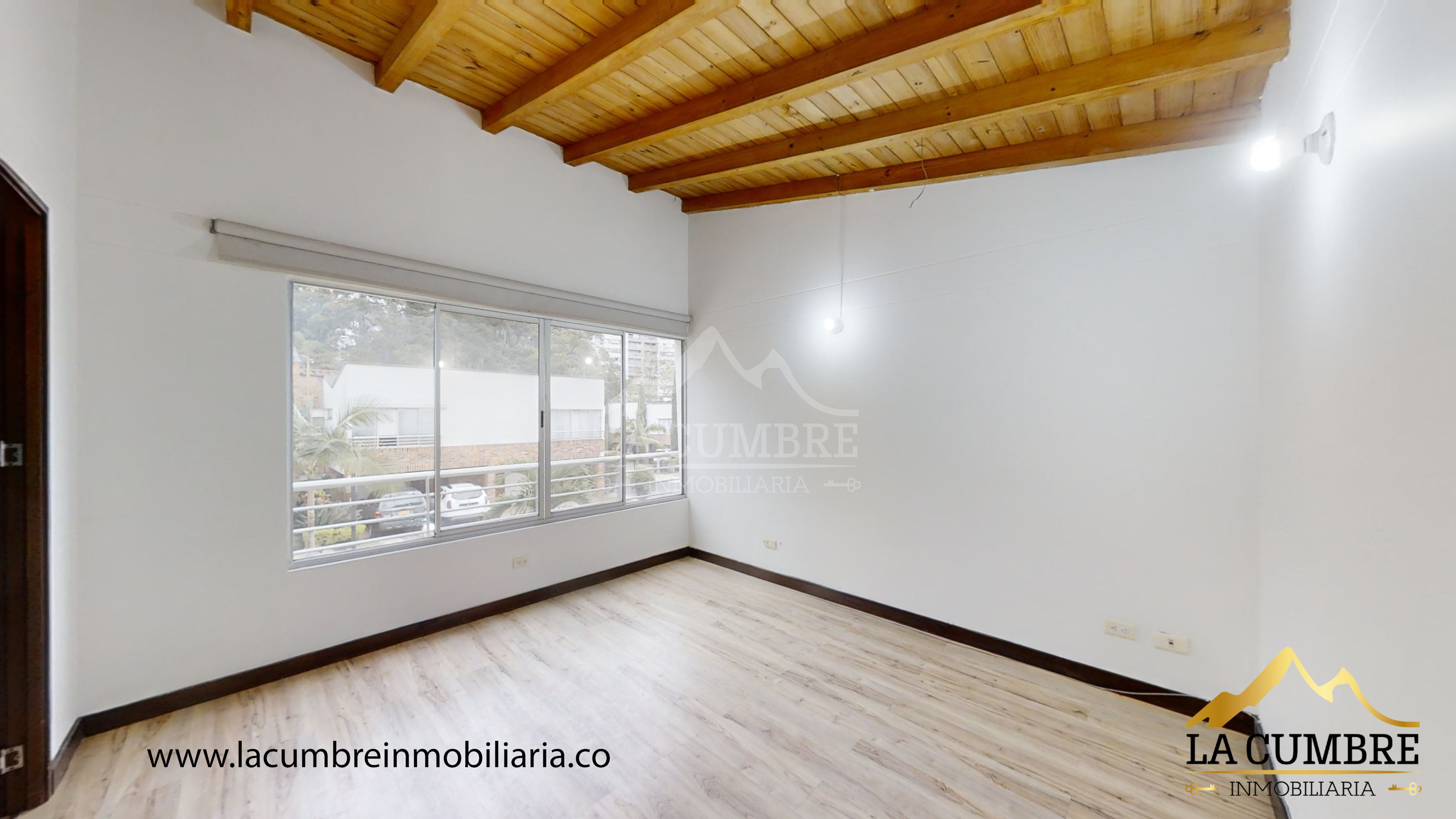 Casa de 3 alcobas en venta en Zuñiga, Envigado, 160 m² · foto 8 de 11