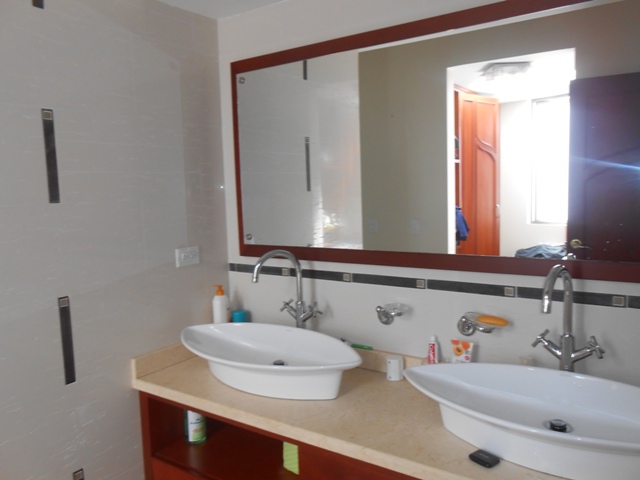 Casa en venta en San Jose De Bavaria, Bogotá · foto 13 de 23