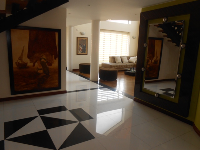 Casa en venta en San Jose De Bavaria, Bogotá · foto 3 de 23