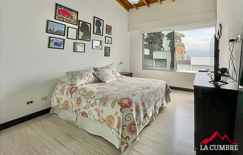 Casa en arriendo en Loma El Atravesado, Envigado · foto 12 de 13