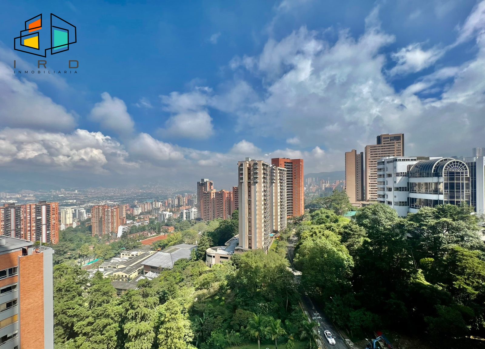 Apartamento en arriendo en El Poblado, Medellín, 90 m² · foto 21 de 24