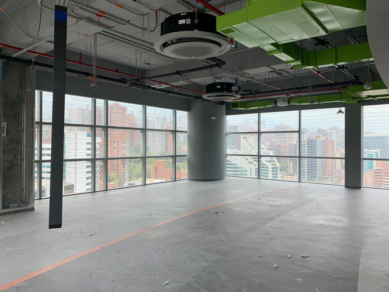 Oficina en arriendo en Patio Bonito, Medellín, 397 m² · foto 3 de 12