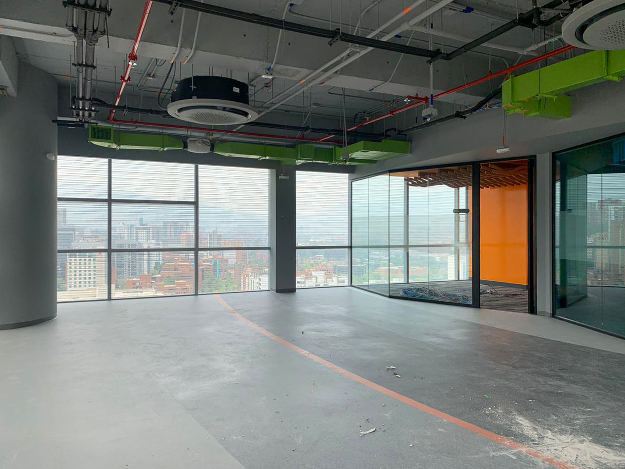 Oficina en arriendo en Patio Bonito, Medellín, 397 m² · foto 5 de 12