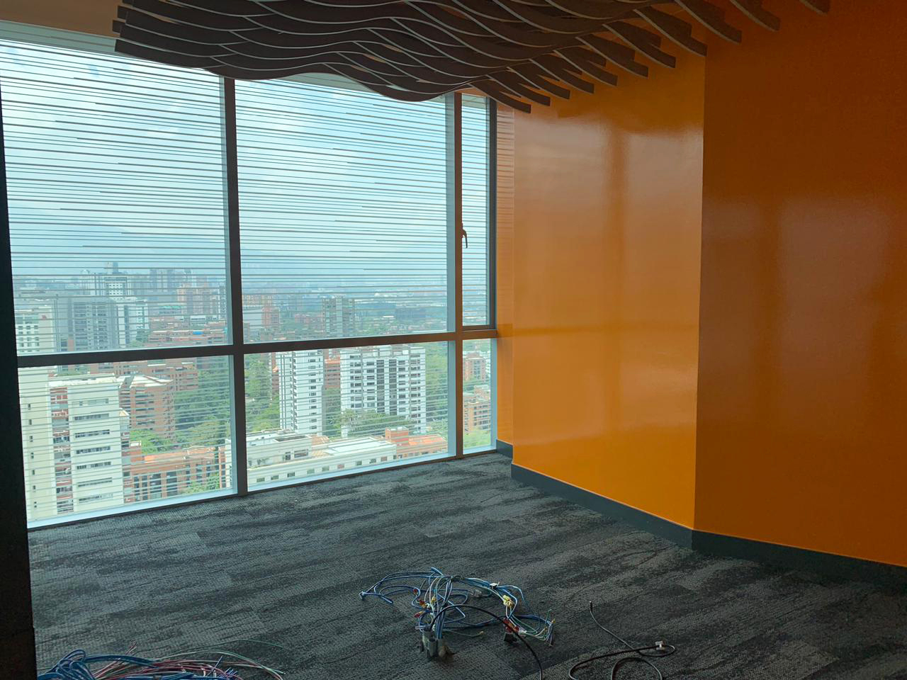 Oficina en arriendo en Patio Bonito, Medellín, 397 m² · foto 6 de 12