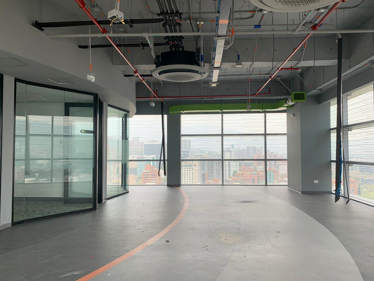 Oficina en arriendo en Patio Bonito, Medellín, 397 m² · foto 8 de 12