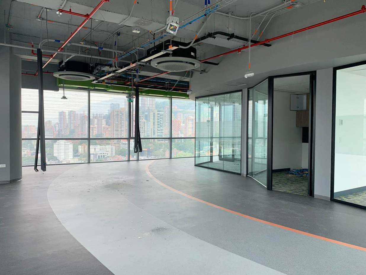 Oficina en arriendo en Patio Bonito, Medellín, 397 m² · foto 9 de 12