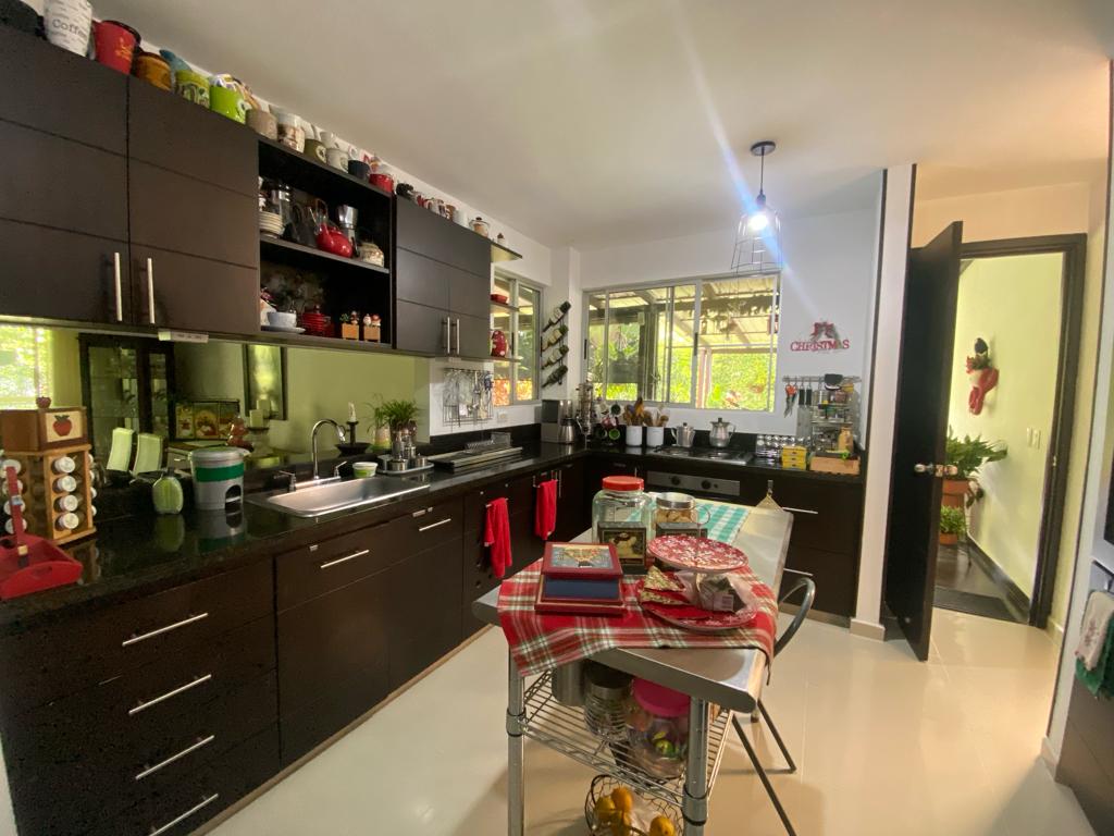 Casa de 5 alcobas en venta en Parque Natura, Jamundí, 400 m² · foto 10 de 24