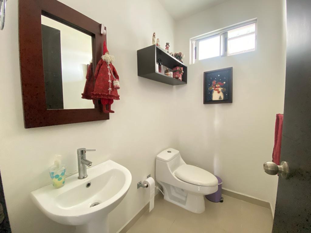 Casa de 5 alcobas en venta en Parque Natura, Jamundí, 400 m² · foto 13 de 24