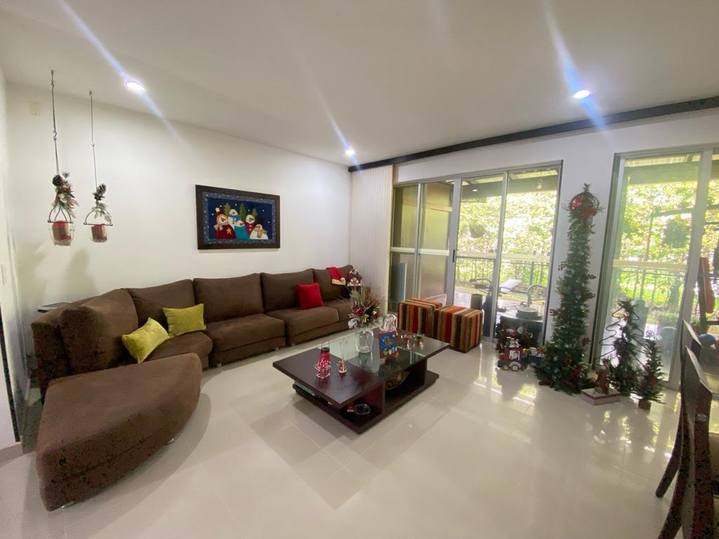 Casa de 5 alcobas en venta en Parque Natura, Jamundí, 400 m² · foto 8 de 24