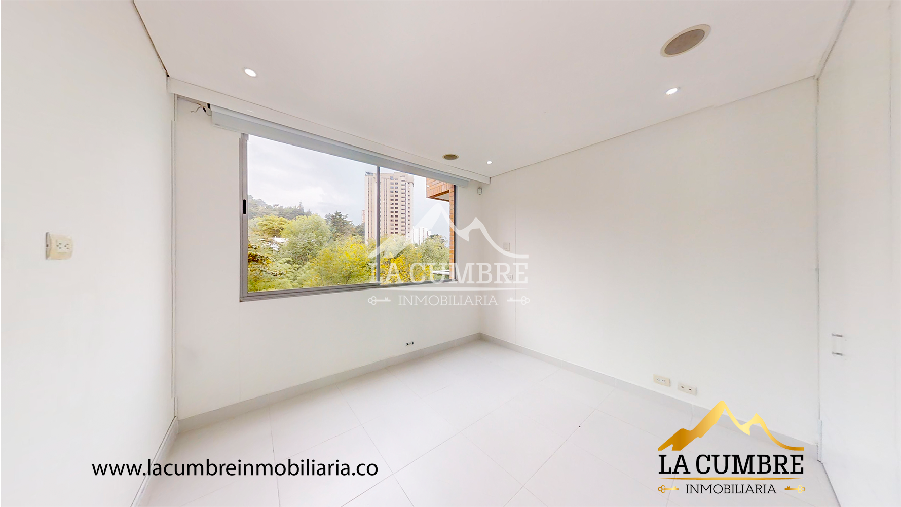 Apartamento de 3 alcobas en arriendo en El Tesoro, Medellín, 263 m² · foto 16 de 19