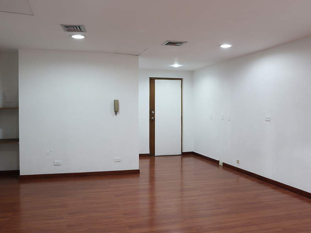 Oficina en arriendo en Milla De Oro, Medellín, 38 m² · foto 8 de 11