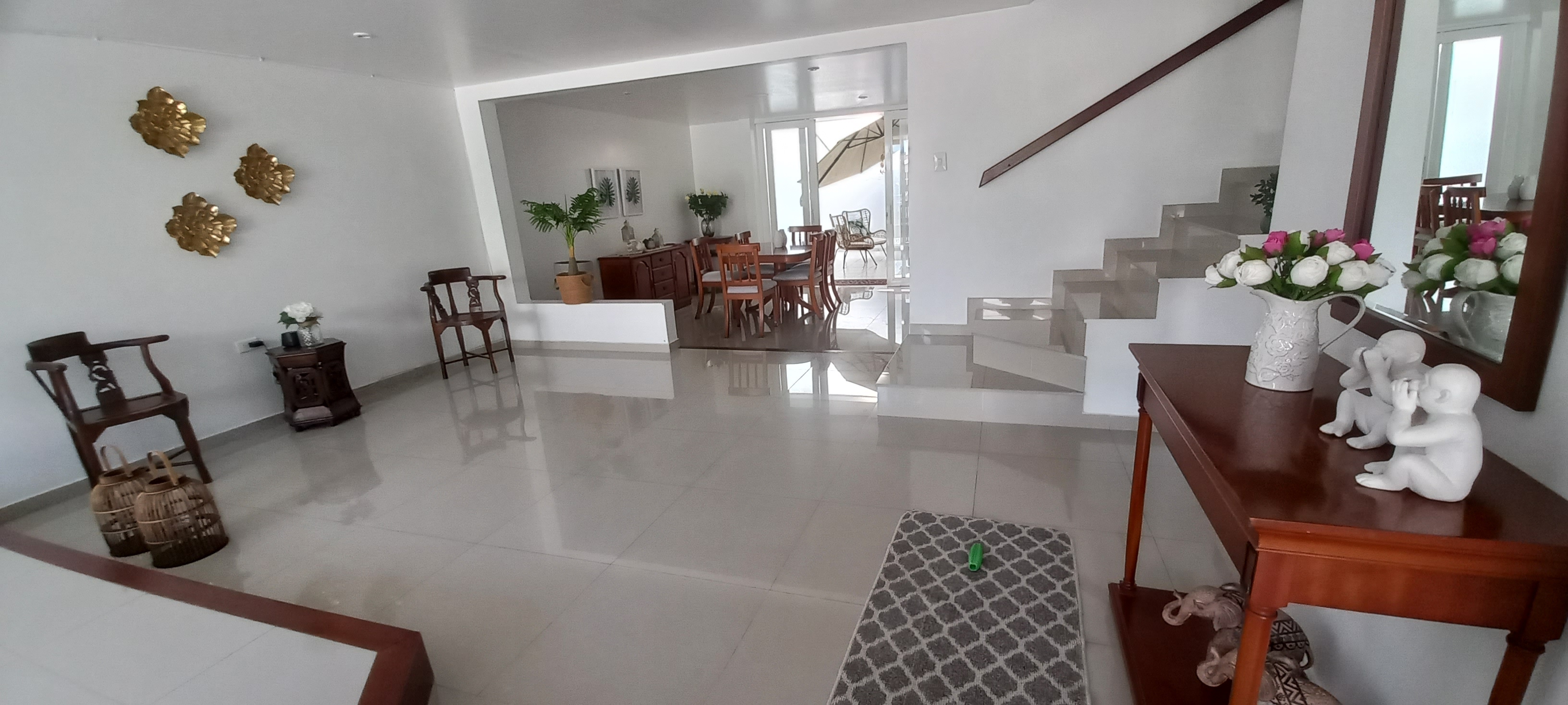 Casa de 5 alcobas en venta en Triangulo, Villavicencio, 240 m² · foto 10 de 24