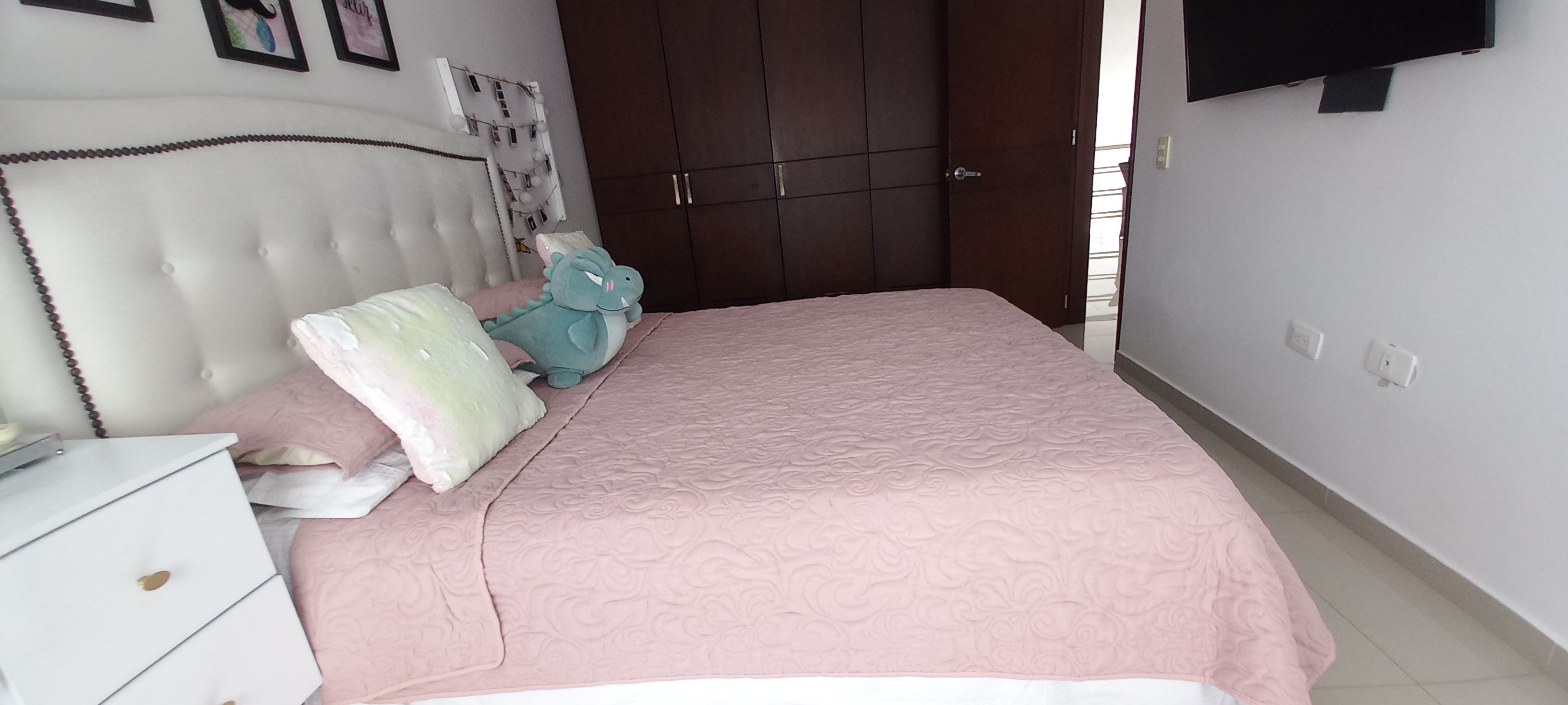 Casa de 5 alcobas en venta en Triangulo, Villavicencio, 240 m² · foto 23 de 24