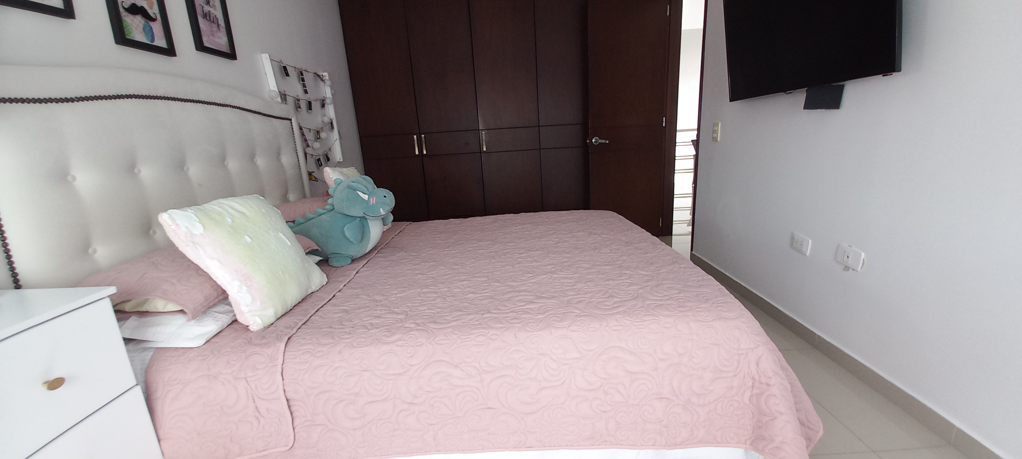 Casa de 5 alcobas en venta en Triangulo, Villavicencio, 240 m² · foto 24 de 24
