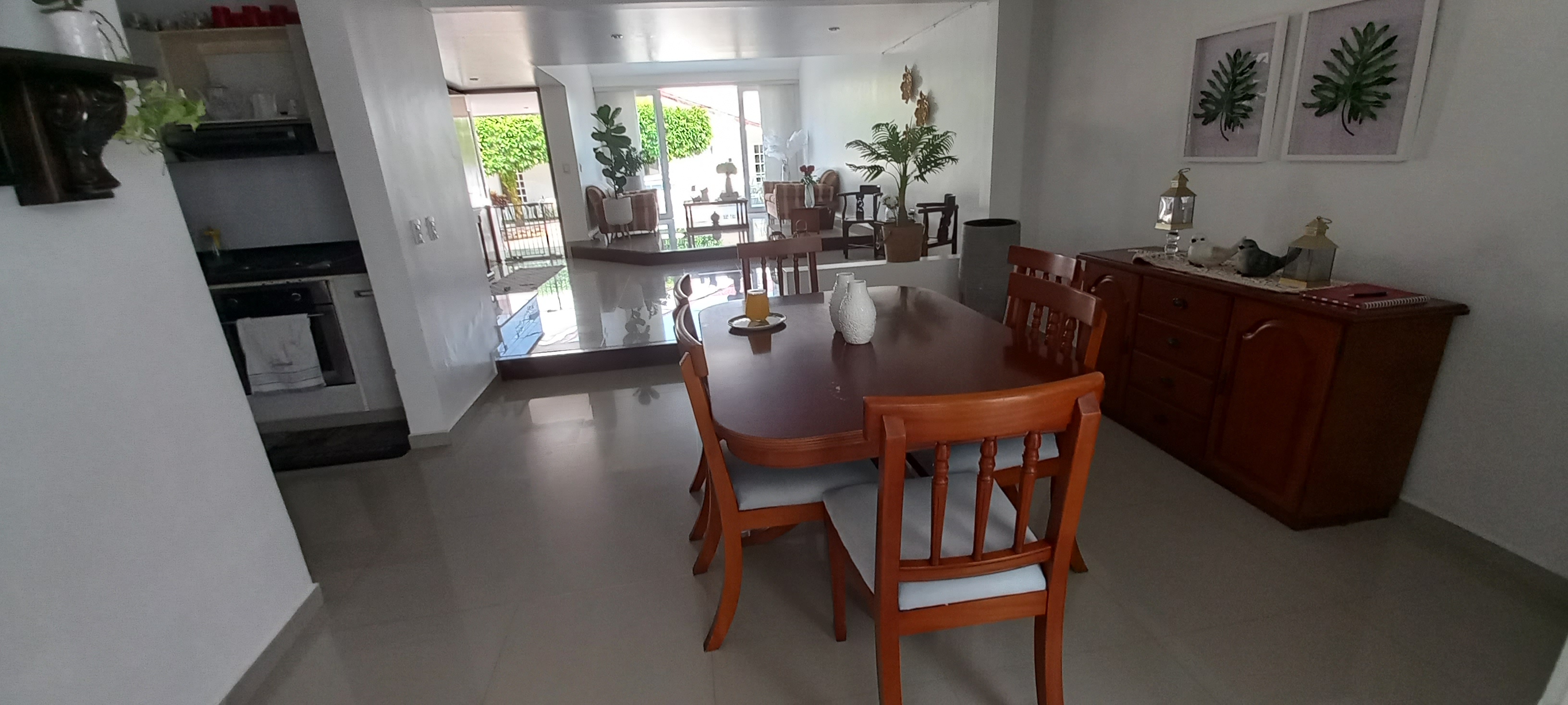 Casa de 5 alcobas en venta en Triangulo, Villavicencio, 240 m² · foto 5 de 24
