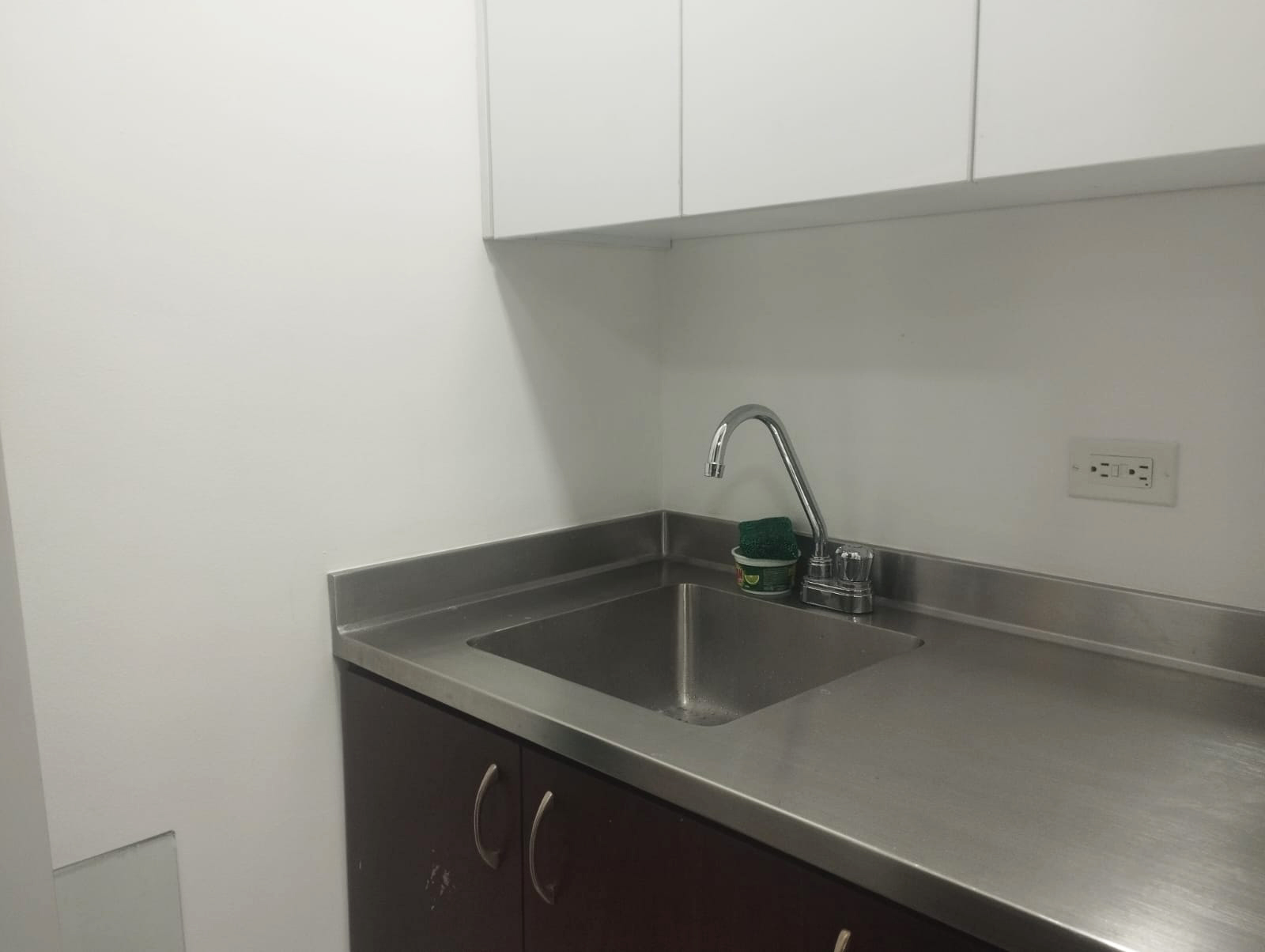 Oficina en venta en El Tesoro, Medellín, 33 m² · foto 10 de 11