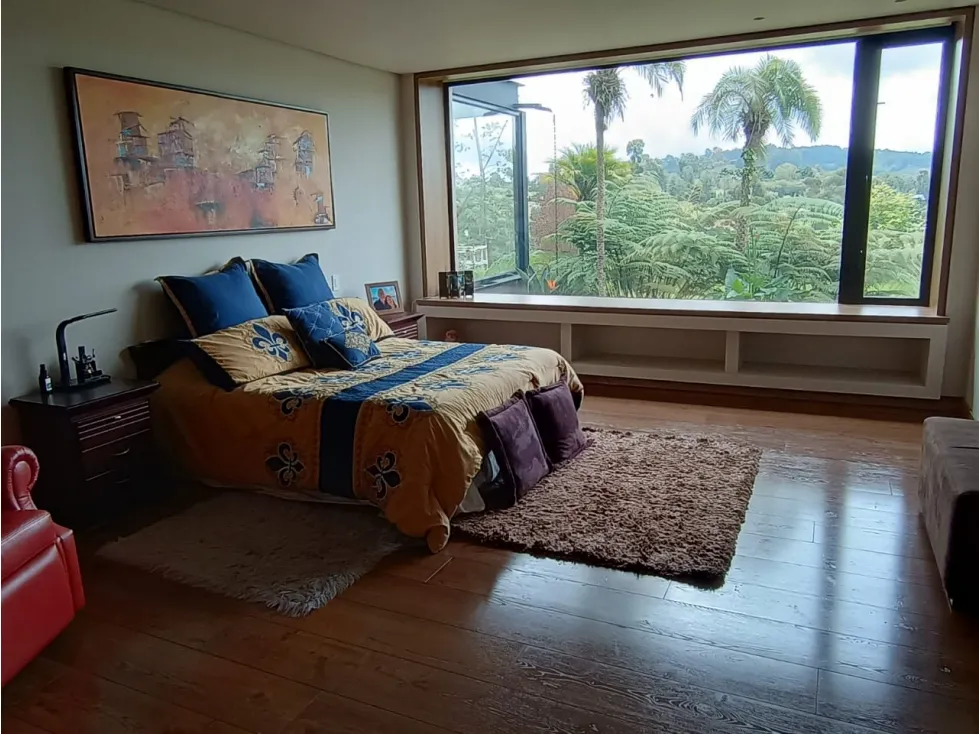 Casa de 5 alcobas en venta en Las Palmas, Envigado, 526 m² · foto 19 de 24