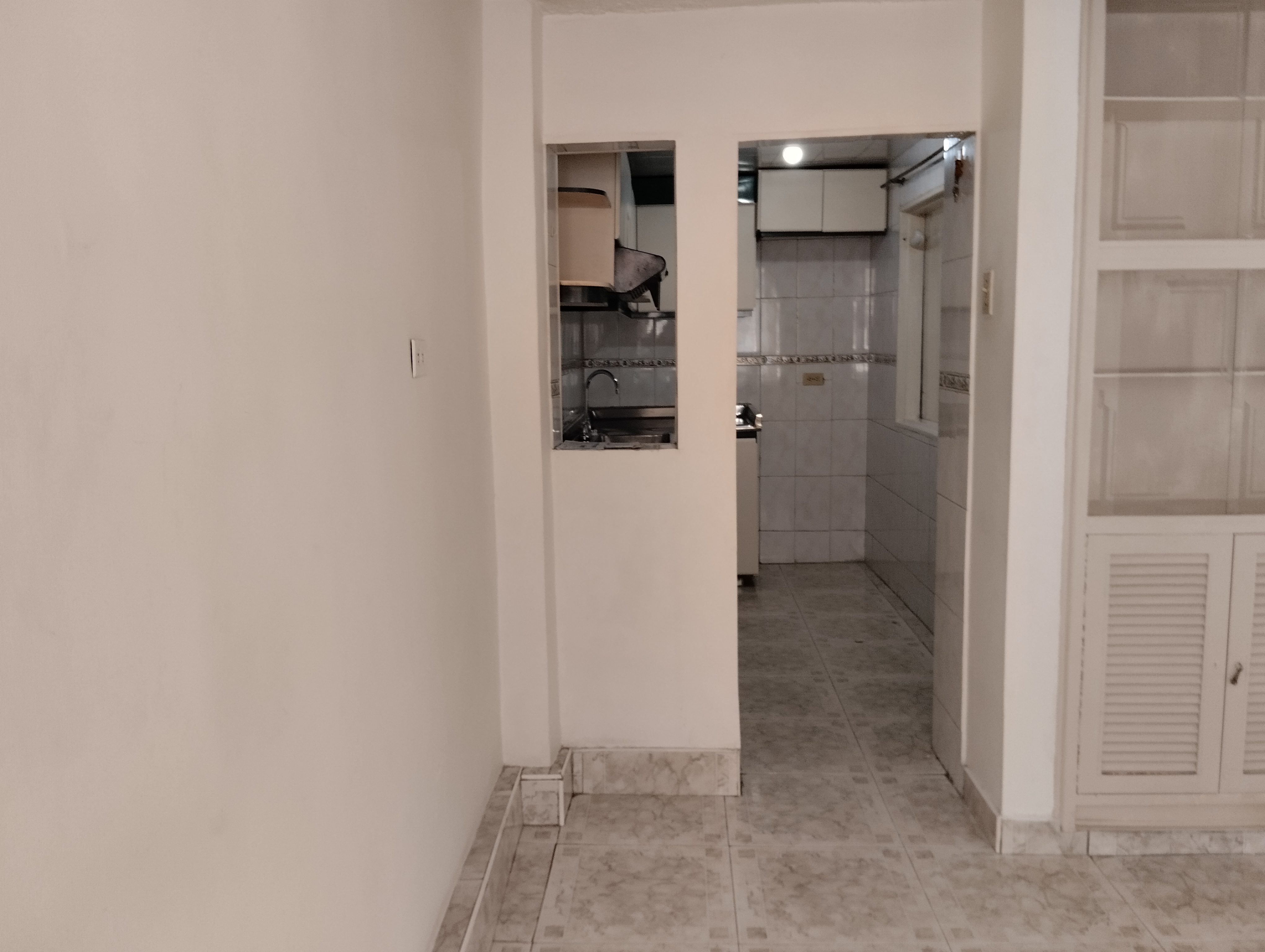 Casa de 11 alcobas en venta en Engativá, Bogotá, 354 m² · foto 9 de 16