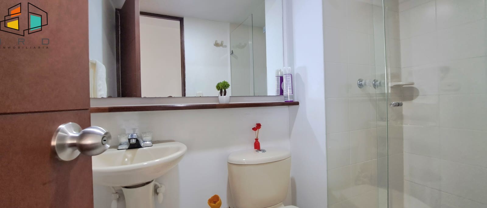 Apartamento de 3 alcobas en arriendo en San Diego, Medellín, 75 m² · foto 9 de 21
