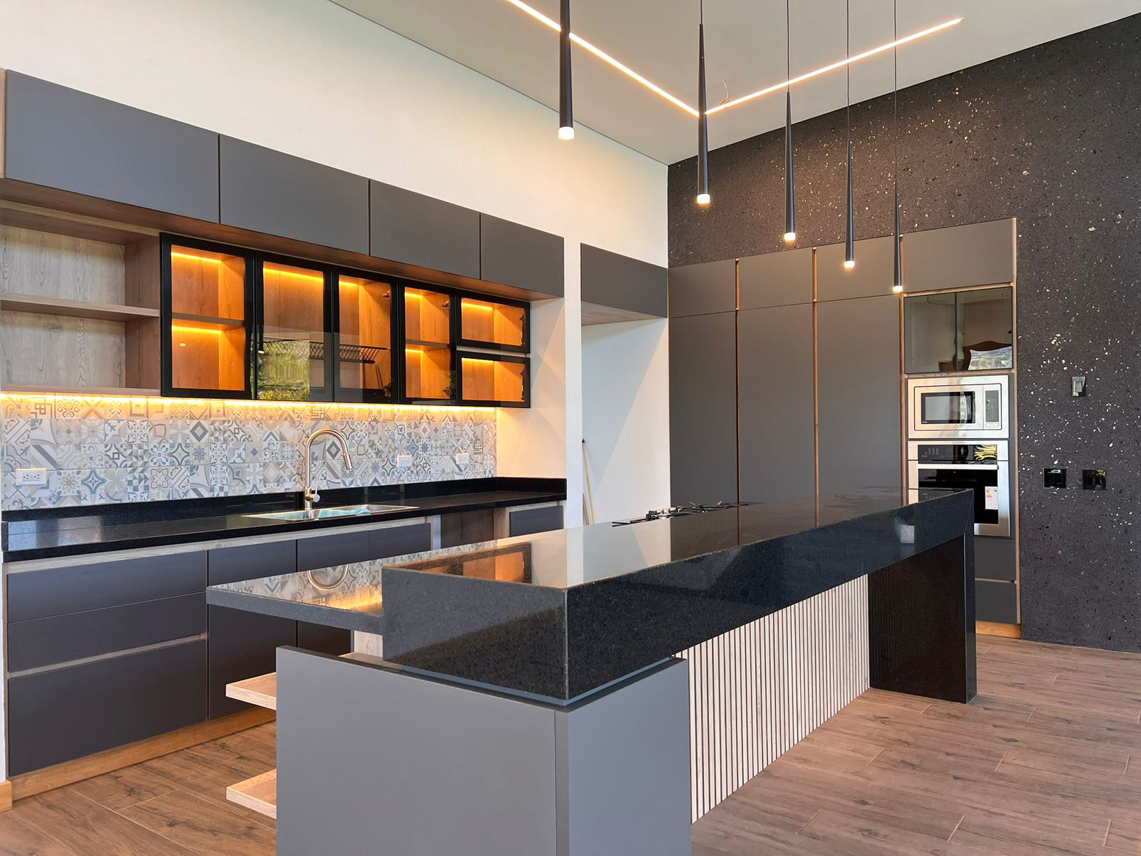 Casa de 3 alcobas en venta en El Retiro, 335 m² · foto 11 de 20
