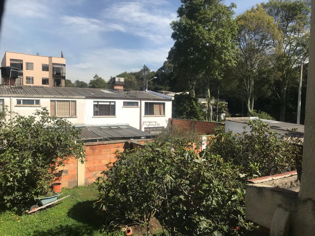 Casa de 4 alcobas en venta en Niza Norte, Bogotá, 280 m² · foto 16 de 24