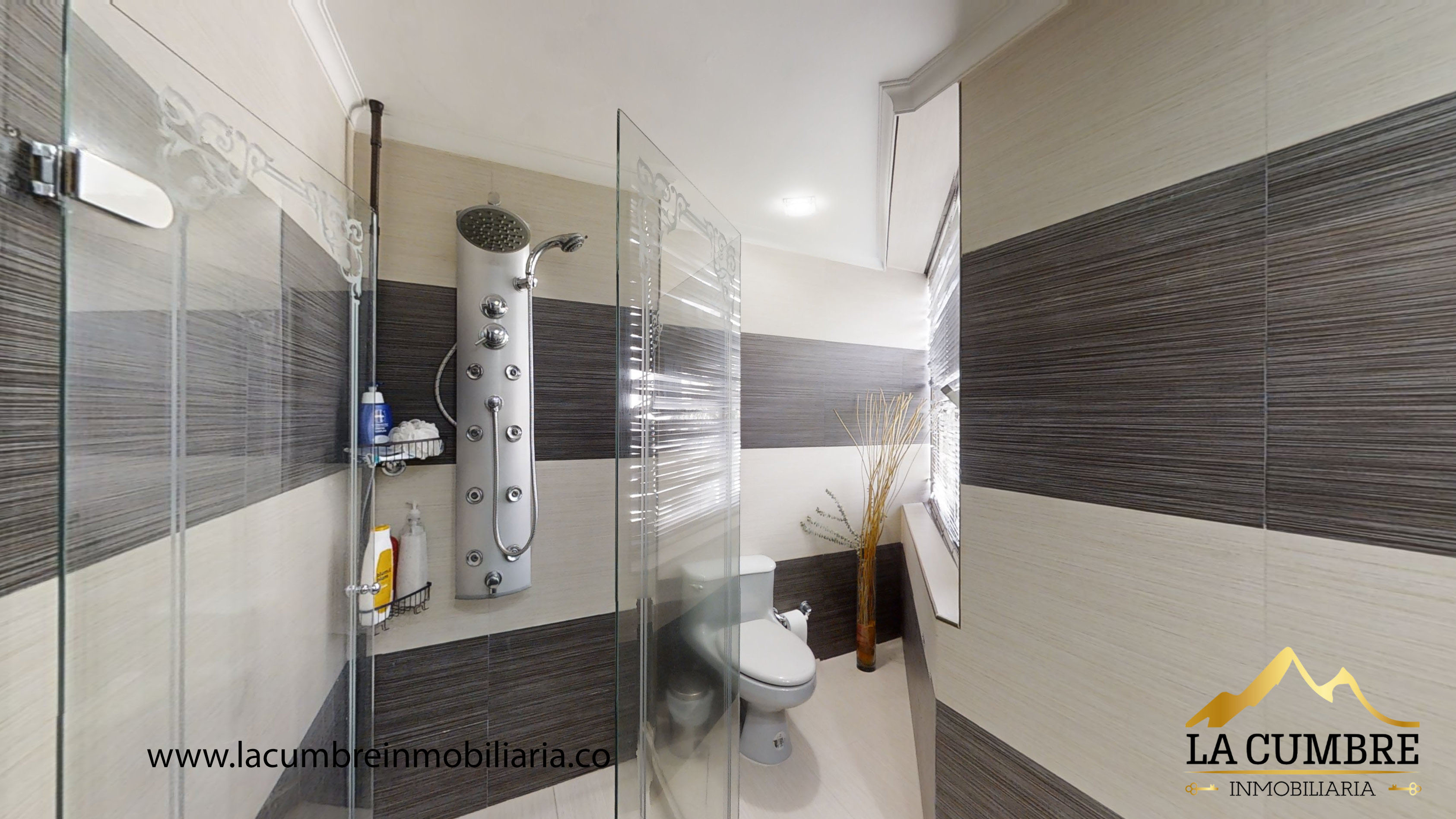Apartamento en arriendo en El Poblado, Medellín · foto 14 de 18