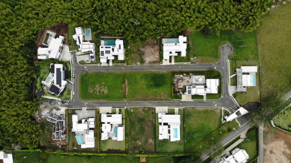 Lote en venta en Cerritos, Pereira, 2171 m² · foto 7 de 8