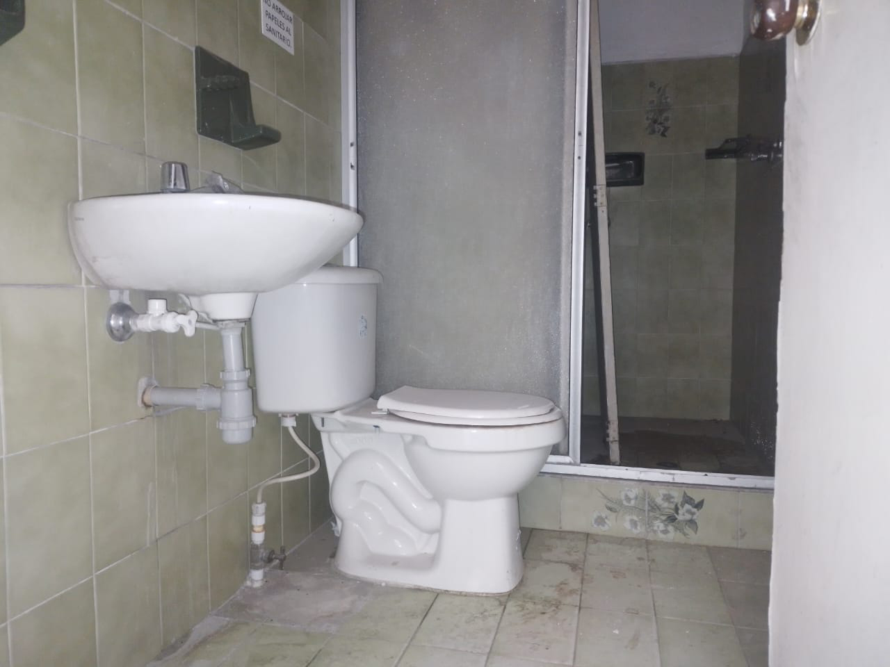 Bodega en arriendo en Belén Fatima, Medellín, 220 m² · foto 11 de 11