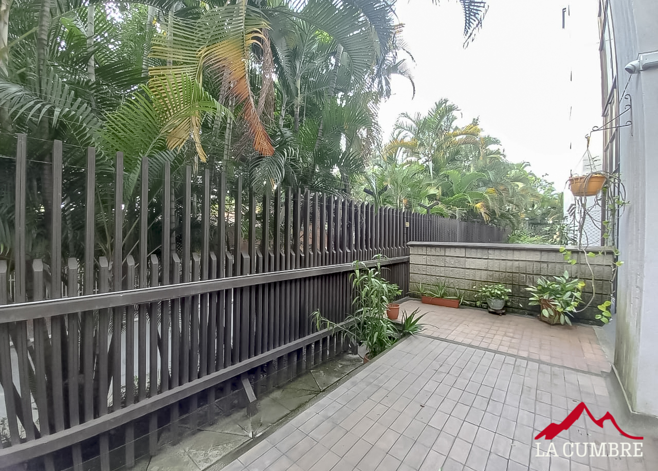 Apartamento en arriendo en El Poblado, Medellín · foto 2 de 12