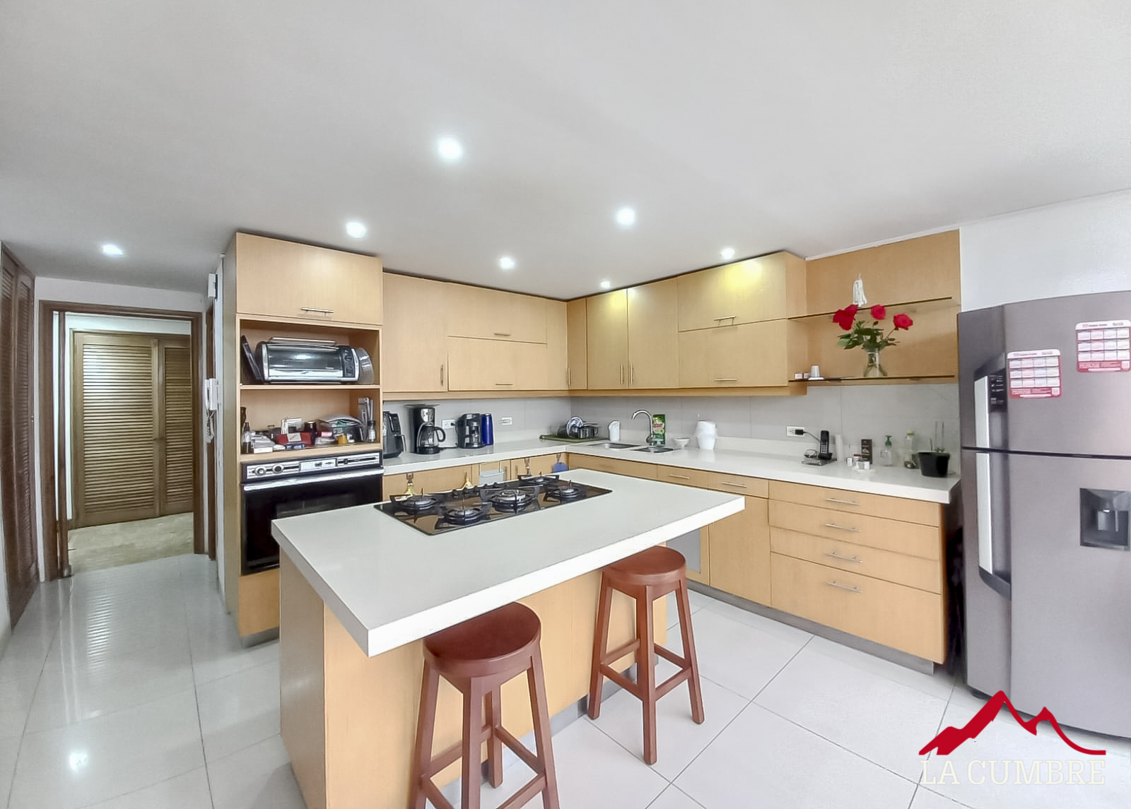 Apartamento en arriendo en El Poblado, Medellín · foto 4 de 12