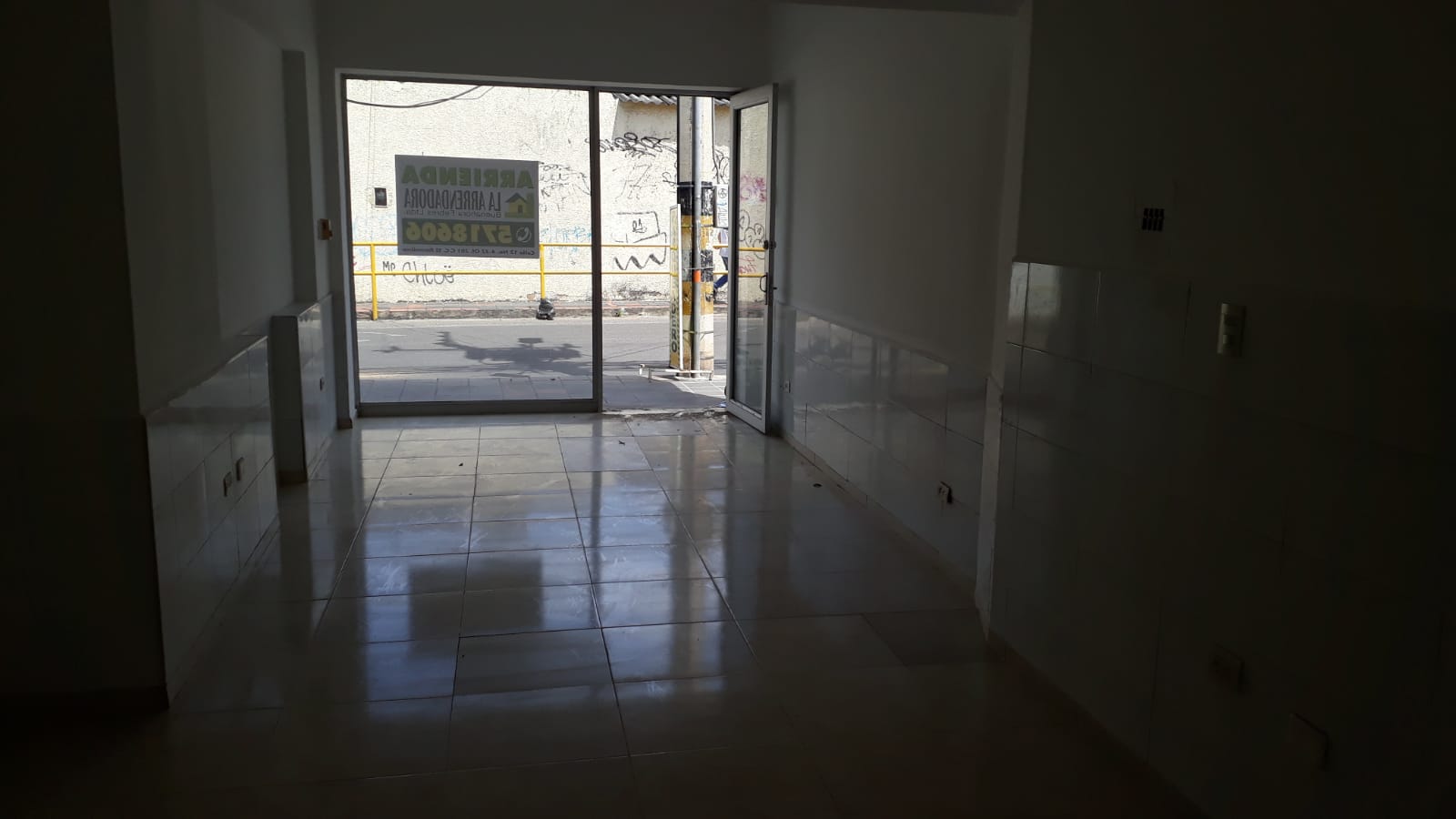 Local en arriendo en La Playa, Cúcuta, 24 m² · foto 8 de 10
