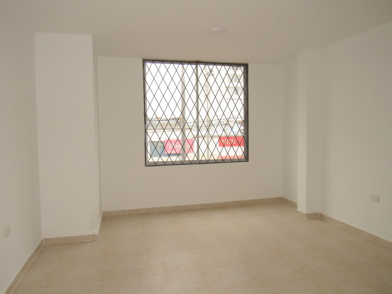Local en arriendo en San Francisco, Bucaramanga, 16 m² · foto 2 de 5