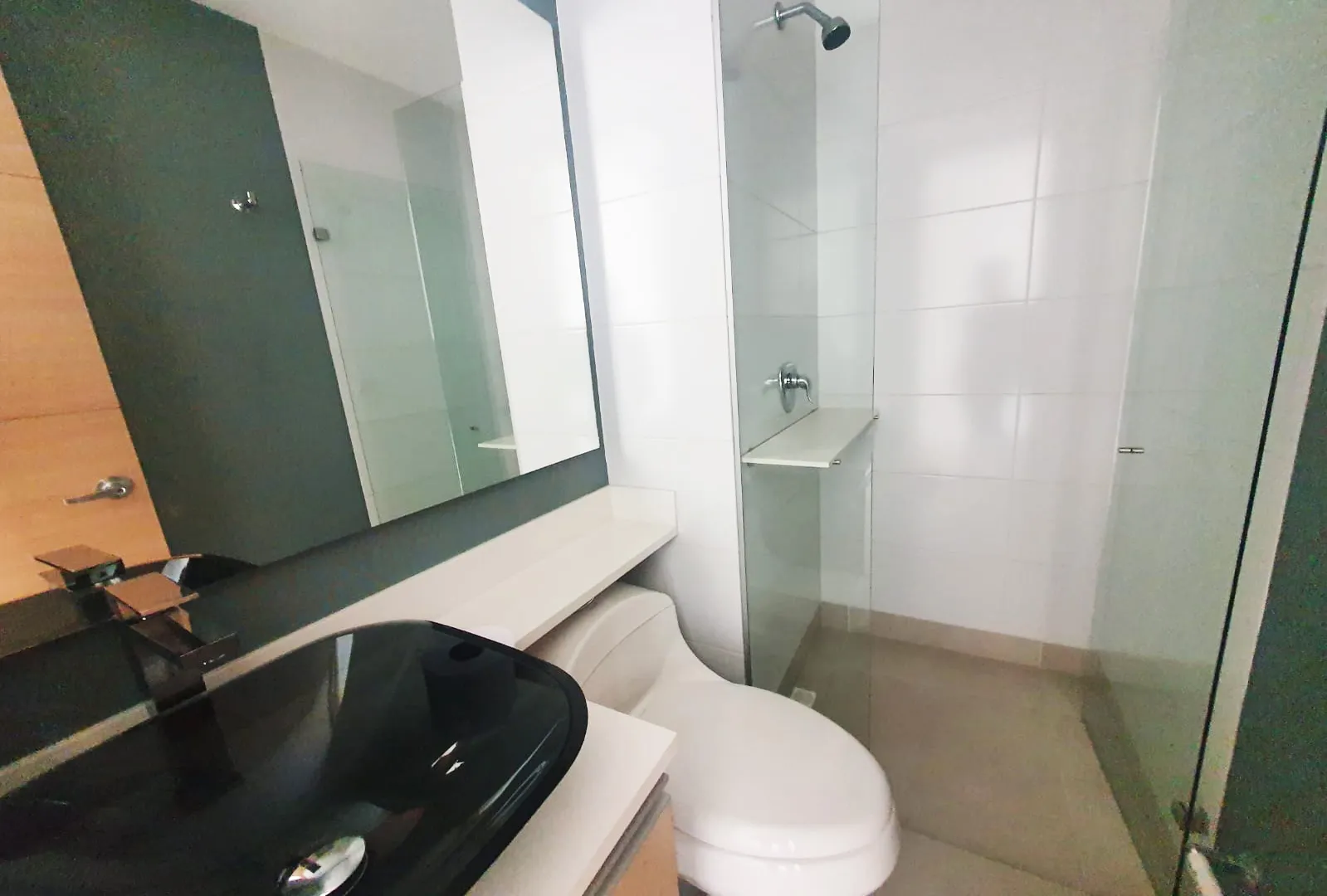 Apartamento en arriendo en Castropol, Medellín · foto 15 de 17