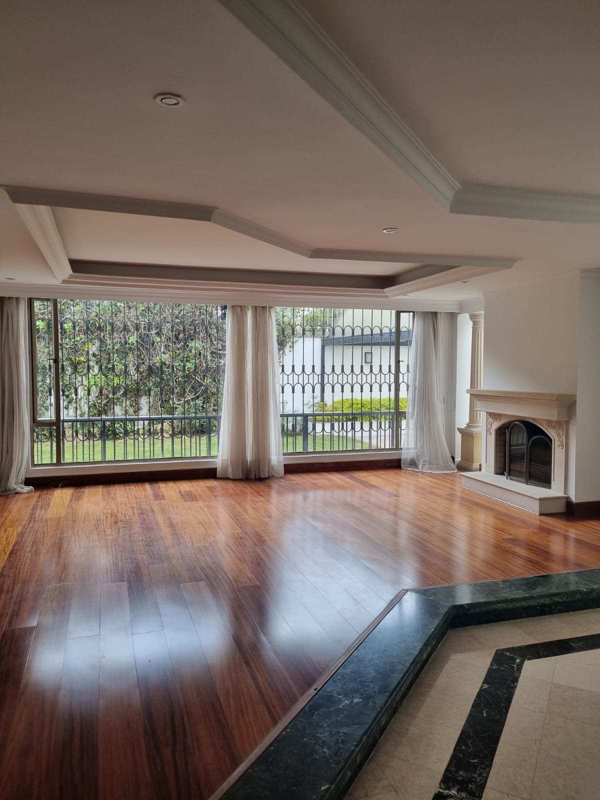 Casa en venta en Santa Barbara Alta, Bogotá · foto 4 de 24