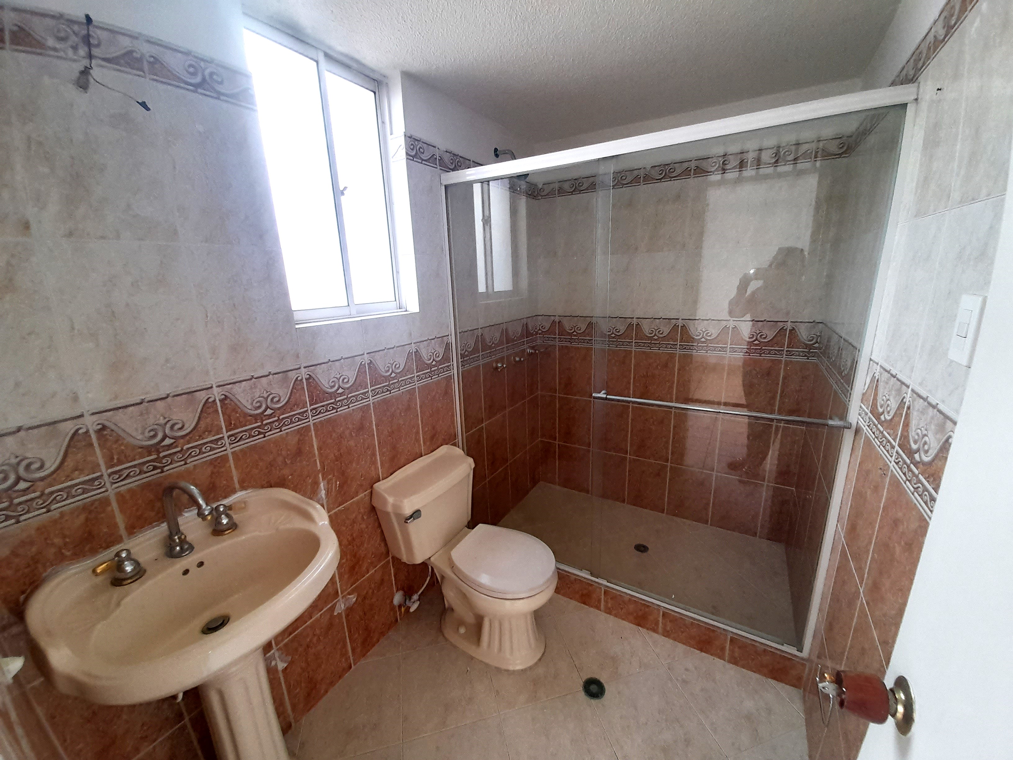 Casa de 6 alcobas en venta en Cabecera Del Llano, Bucaramanga, 279 m² · foto 12 de 24