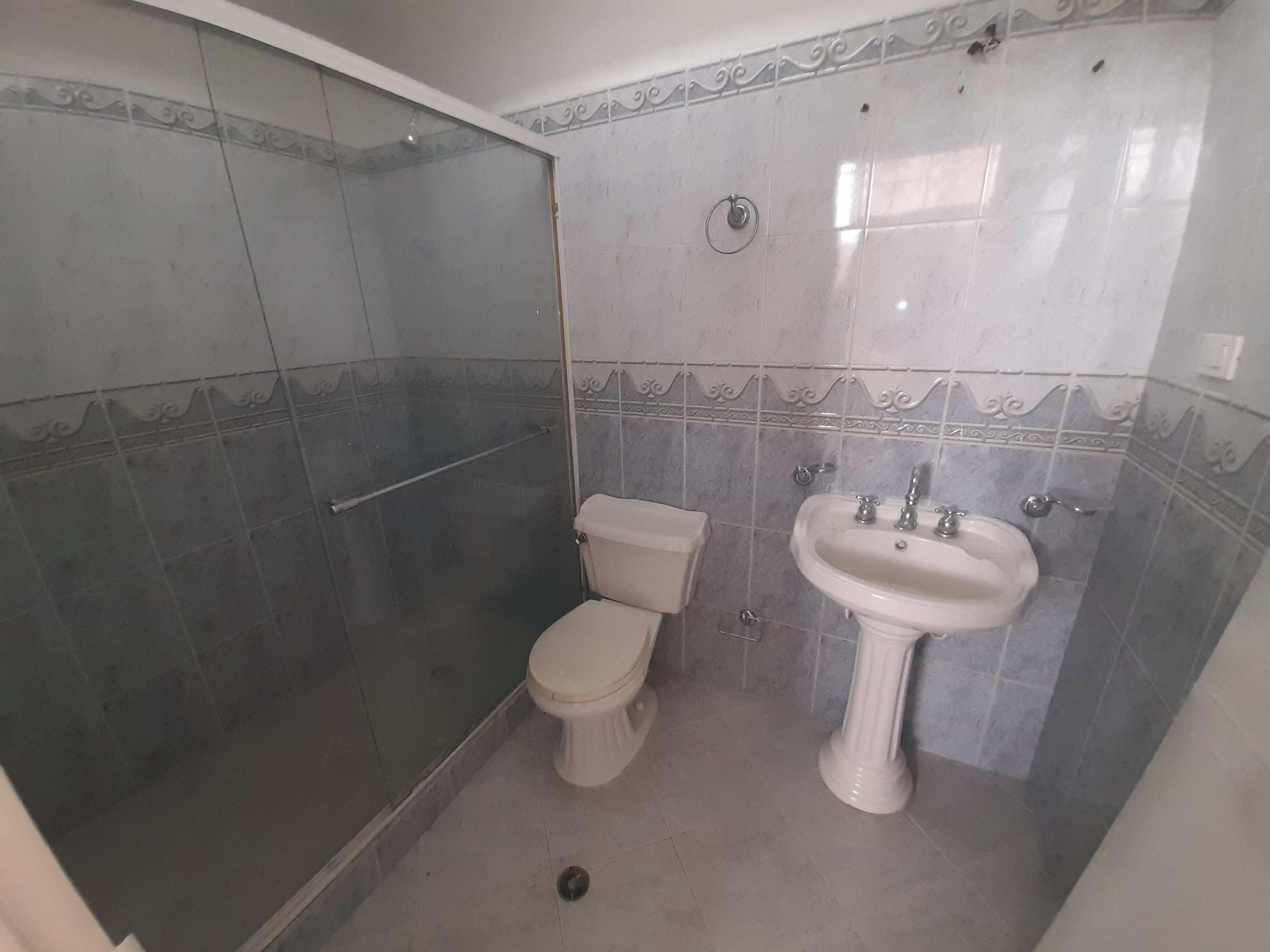 Casa de 6 alcobas en venta en Cabecera Del Llano, Bucaramanga, 279 m² · foto 19 de 24