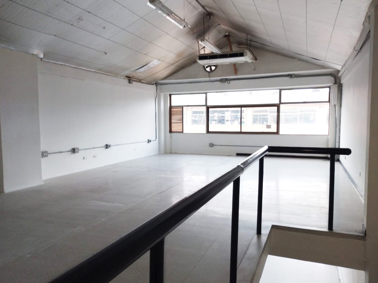 Bodega en arriendo en Cristo Rey, Medellín, 280 m² · foto 15 de 18