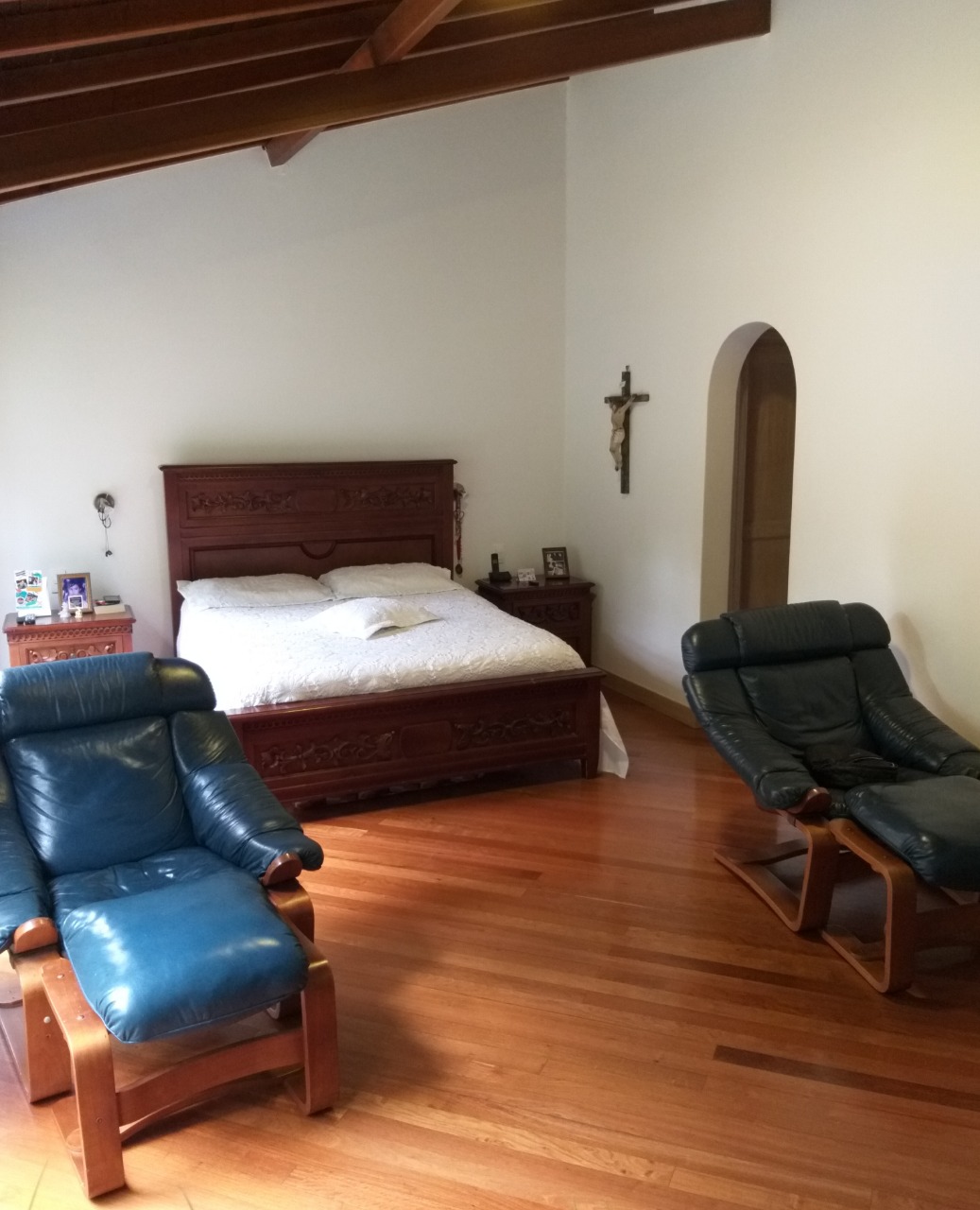 Casa de 5 alcobas en venta en San Lucas, Medellín, 331 m² · foto 10 de 18