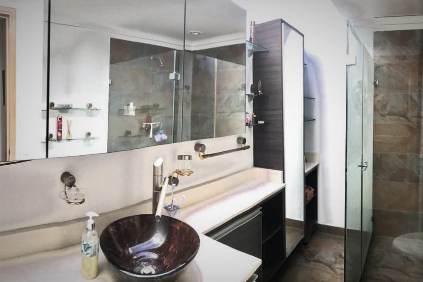 Casa de 5 alcobas en venta en San Lucas, Medellín, 331 m² · foto 17 de 18