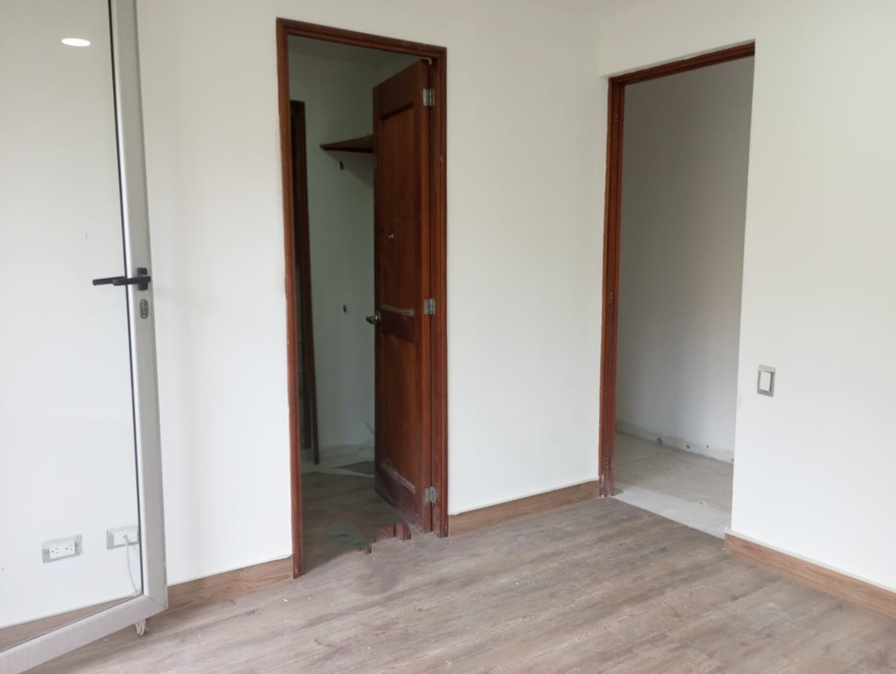 Apartamento en arriendo en Los Balsos No.2, Medellín · foto 12 de 16