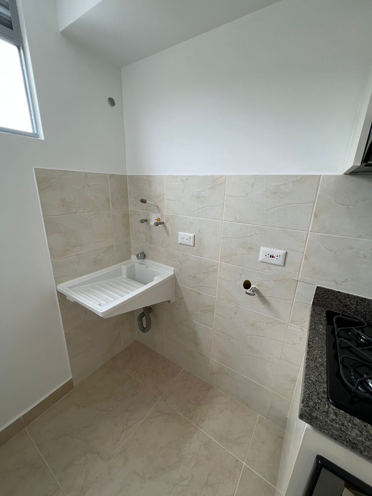 Apartamento en venta en San Jose Sur, Pereira · foto 2 de 16