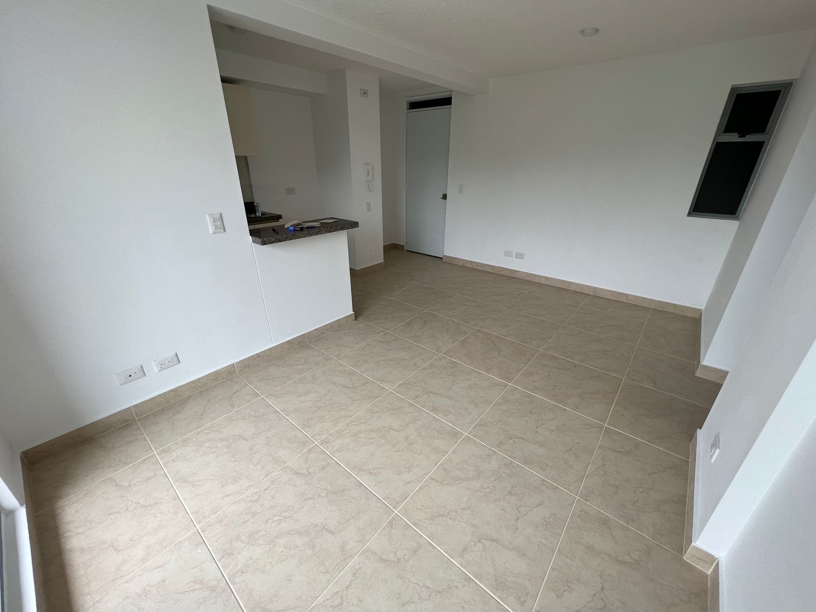 Apartamento en venta en San Jose Sur, Pereira · foto 9 de 16