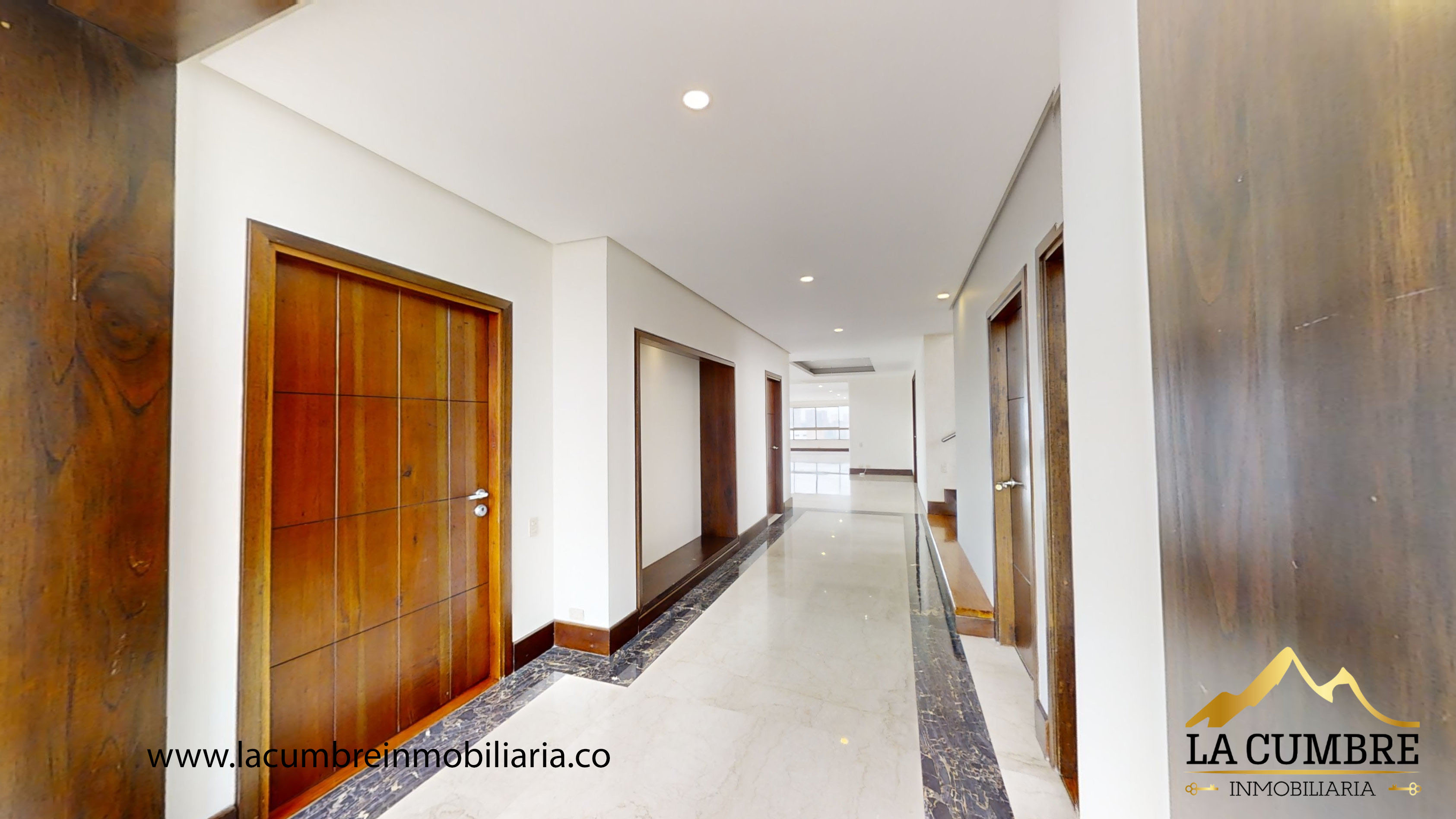 Apartamento en venta en El Poblado, Medellín · foto 12 de 19