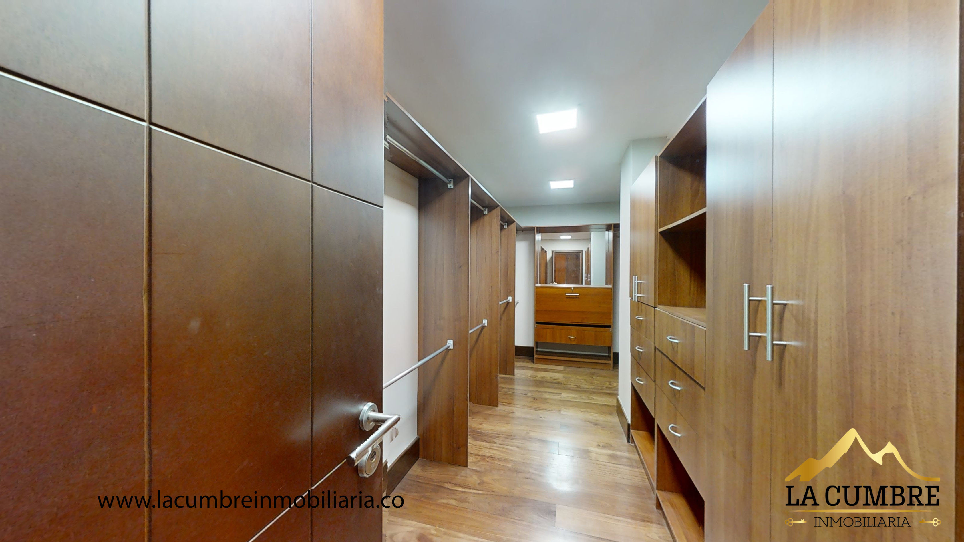 Apartamento en venta en El Poblado, Medellín · foto 16 de 19