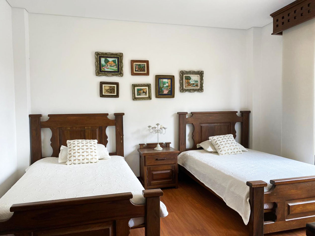 Casa de 4 alcobas en arriendo en Guarne, 325 m² · foto 10 de 20